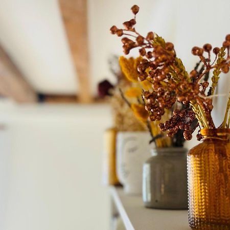 Charmant Appartement Au Coeur De Montmartre! Paris Dış mekan fotoğraf